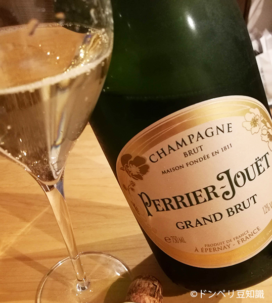 シャンパン、「ペリエ ジュエ」とは！？種類や価格、味はどう！？ベル